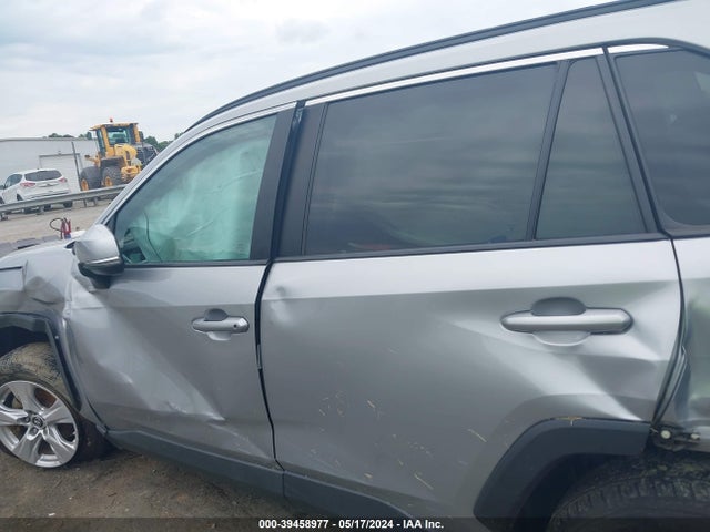 Toyota Rav4 Xle 2019 2T3P1RFV0KW027345 Image 14