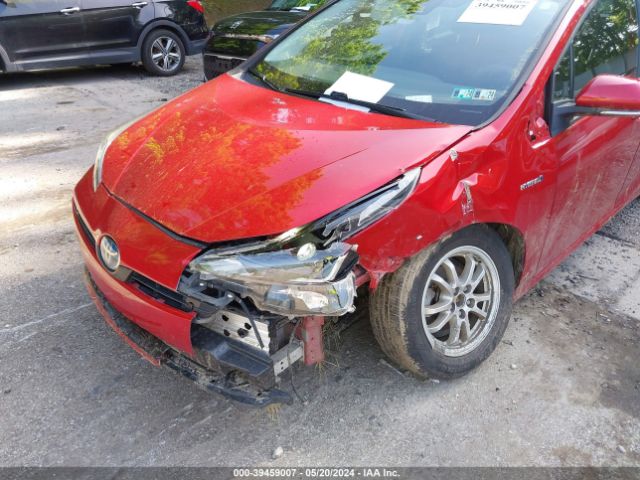 JTDL9MFU3M3030571 Toyota Prius Le Awd-e