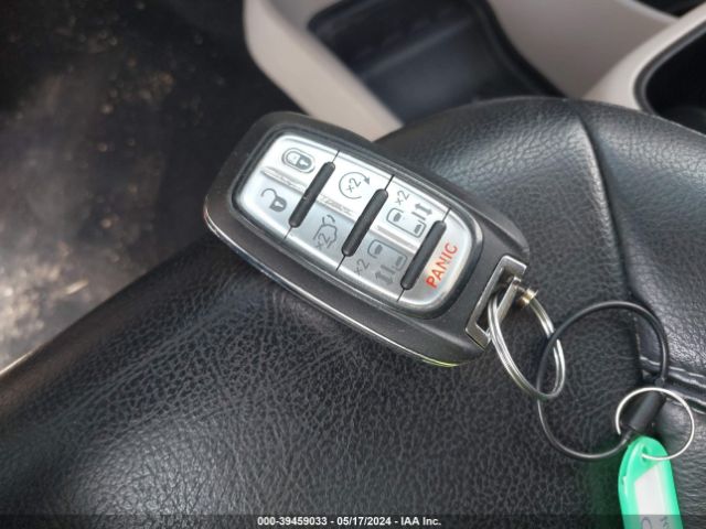 2C4RC1BG9NR178422 Chrysler Pacifica Touring L