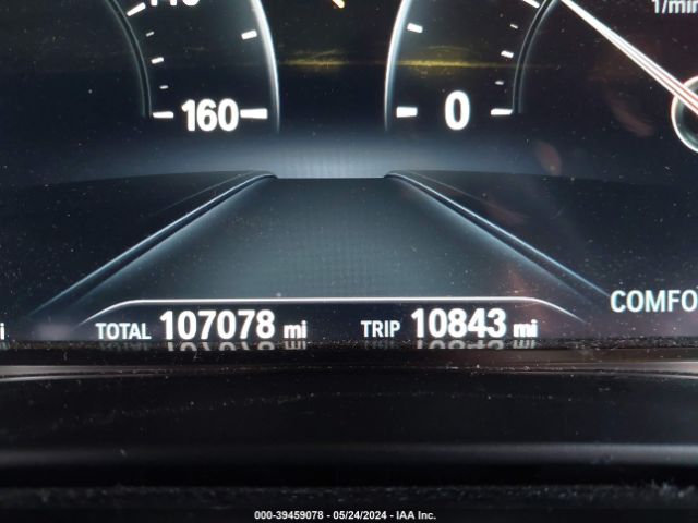 WBAJA7C3XHG906608 BMW 530i Xdrive