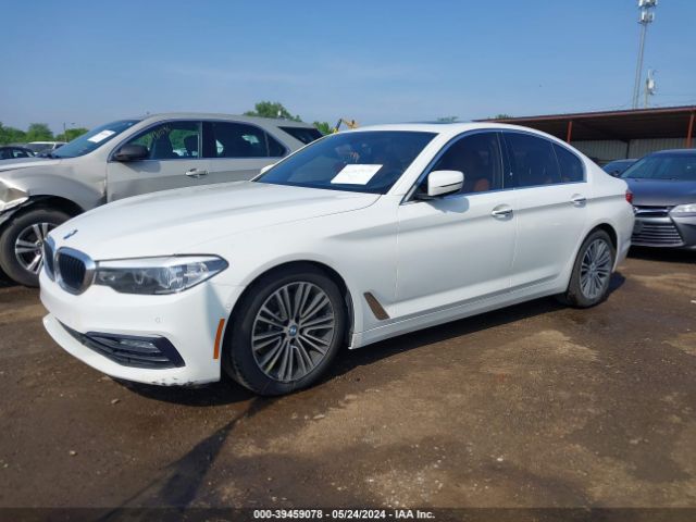 WBAJA7C3XHG906608 BMW 530i Xdrive