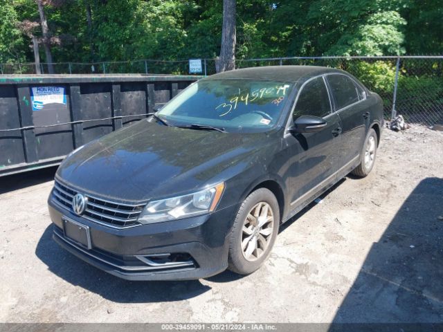 1VWAT7A32GC062146 Volkswagen Passat 1.8t S