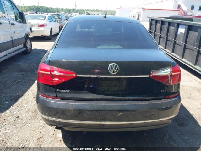 1VWAT7A32GC062146 Volkswagen Passat 1.8t S