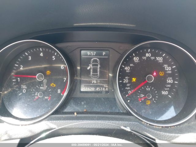 1VWAT7A32GC062146 Volkswagen Passat 1.8t S