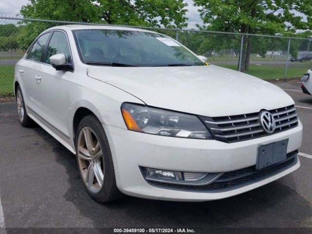 2014 Volkswagen Passat 1.8t Sel Premium მანქანა იყიდება აუქციონზე, vin: 1VWCT7A3XEC081579, აუქციონის ნომერი: 39459100