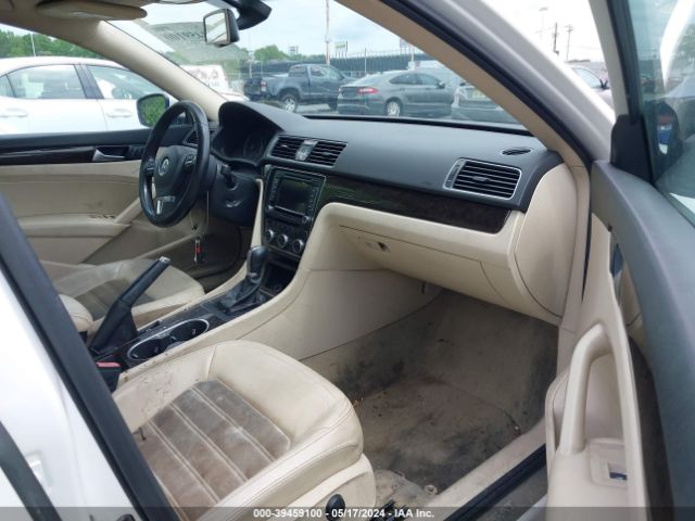 1VWCT7A3XEC081579 Volkswagen Passat 1.8t Sel Premium