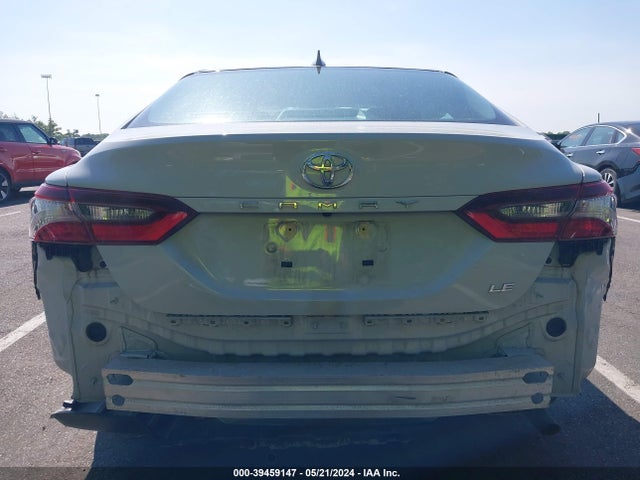 Toyota CAMRY LE 2022 4T1C11AK6NU074809 Image 16