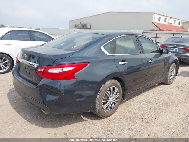 Nissan Altima 2.5 S 2016 1N4AL3APXGN371825 Image 4
