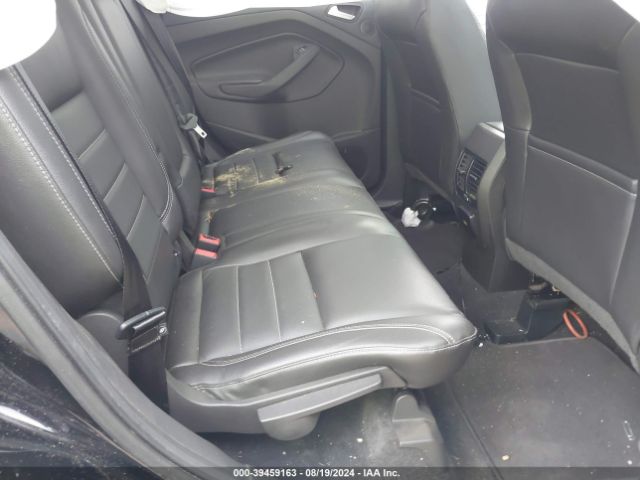1FMCU9J95GUB27571 Ford Escape Titanium