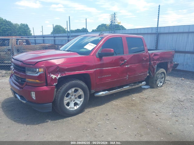 Chevrolet Silverado 1500 2lt 2018 3GCUKREC2JG590458 Image 2
