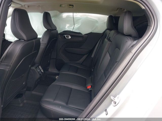 YV4L12UL5R2215298 Volvo Xc40 B5 Plus Dark Theme