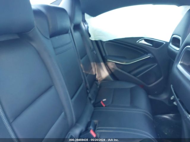 WDDSJ4EB5HN444096 Mercedes-Benz CLA 250
