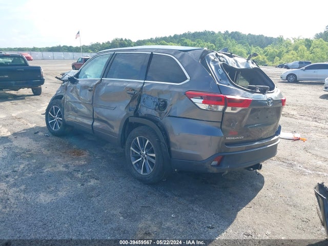 Toyota Highlander Xle 2017 5TDKZRFH2HS524825 Image 3