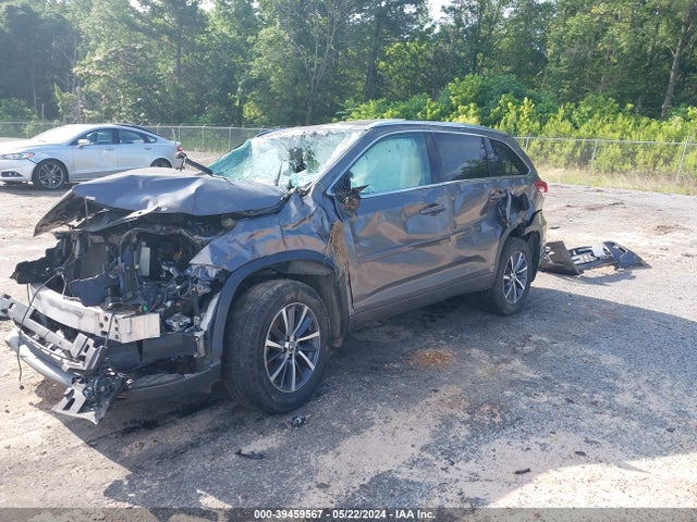 Toyota Highlander Xle 2017 5TDKZRFH2HS524825 Image 6