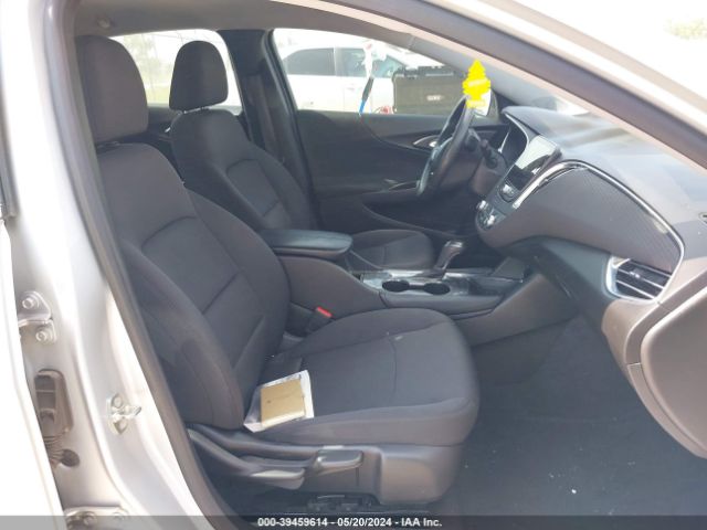 1G1ZD5ST1JF122454 Chevrolet MALIBU LT