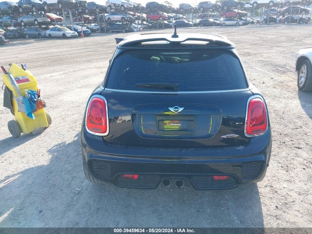 Mini Hardtop John Cooper Works 2018 WMWXM9C54J2F66229 Image 16