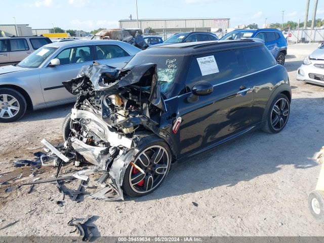 2018 MINI HARDTOP WMWXM9C54J2F66229 Photo 1