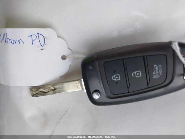 KMHRC8A33PU256055 Hyundai Venue Sel