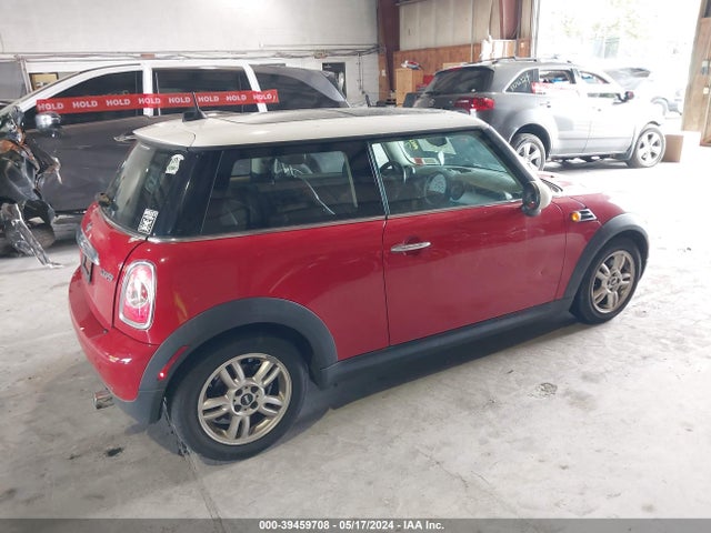 2012 MINI COOPER WMWSU3C54CT264876 Photo 3
