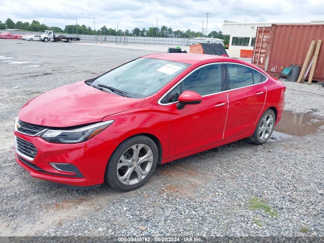Chevrolet Cruze Premier Auto 2018 1G1BF5SM8J7108033 Image 2