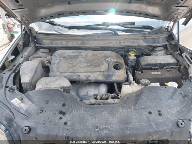 1C4PJLCB4KD358823 Jeep Cherokee Latitude Fwd