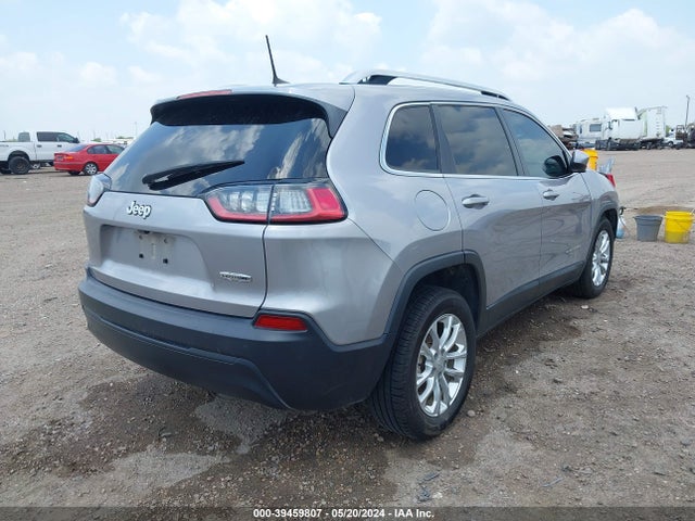 1C4PJLCB4KD358823 Jeep Cherokee Latitude Fwd