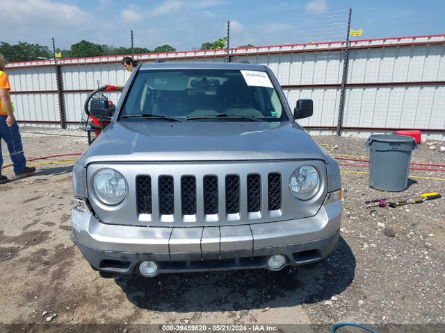 1C4NJPBB6HD120173 Jeep Patriot Sport Fwd