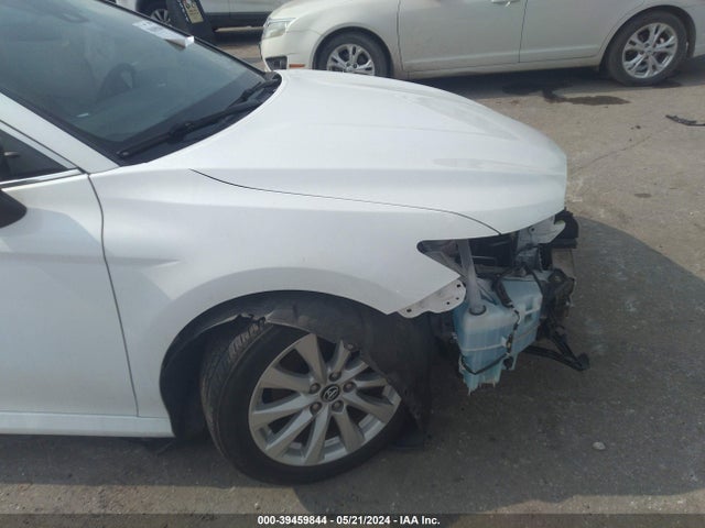 Toyota CAMRY LE 2020 4T1C11AK7LU920992 Image 19