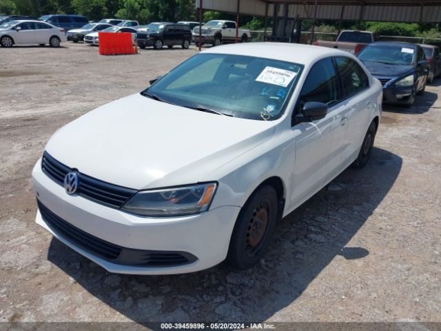 3VW2K7AJ2EM367521 Volkswagen Jetta 2.0l S