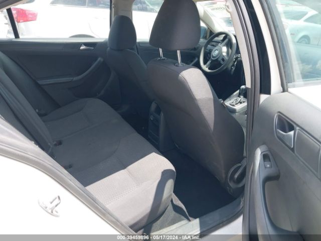 3VW2K7AJ2EM367521 Volkswagen Jetta 2.0l S
