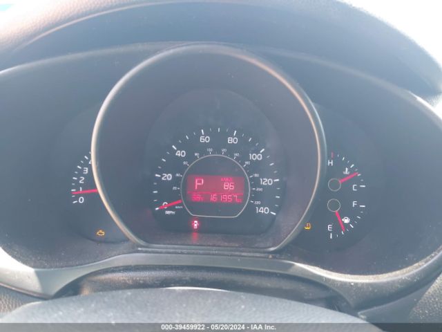 KNDJP3A50G7825937 KIA SOUL +