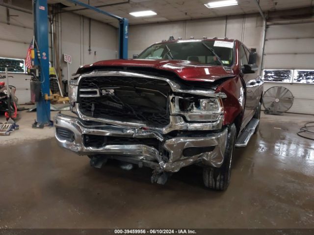 3C6UR5CJ5LG218015 RAM 2500 Tradesman  4x4 6'4 Box