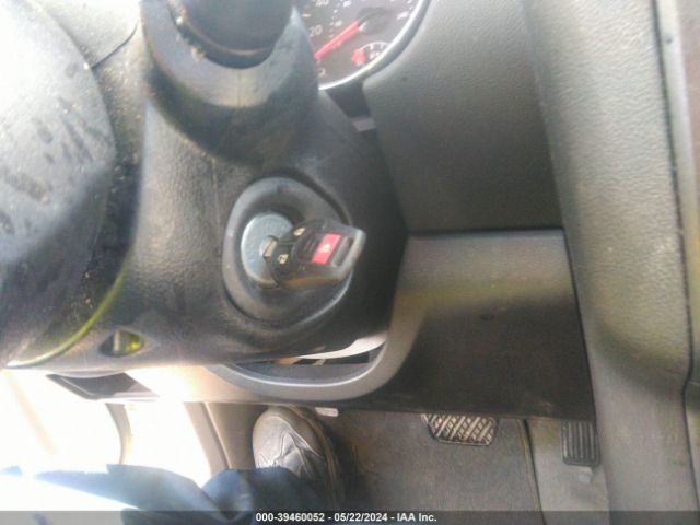 JN8AS5MT5EW100295 Nissan Rogue Select S