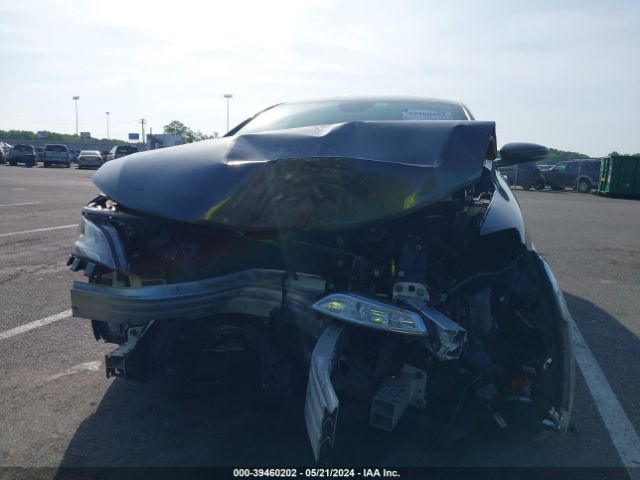 1C3CCCCBXGN109490 Chrysler 200 C