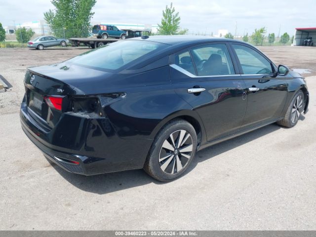 1N4BL4DV5NN318323 Nissan Altima Sv Fwd