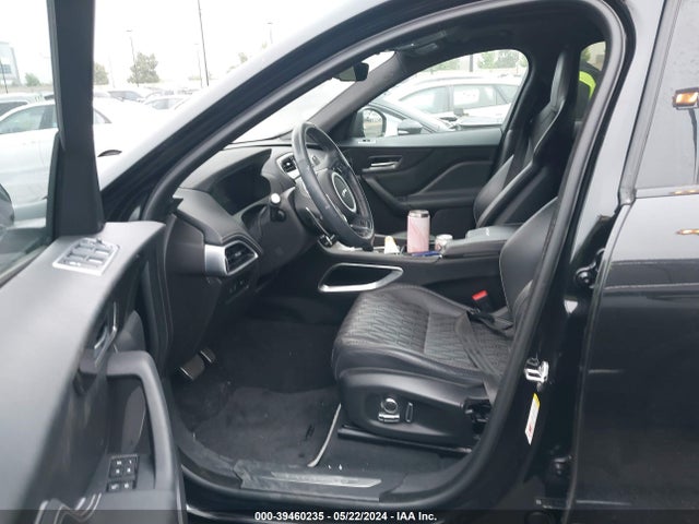 2019 JAGUAR F-PACE SADCZ2EE9KA606479 Photo 4