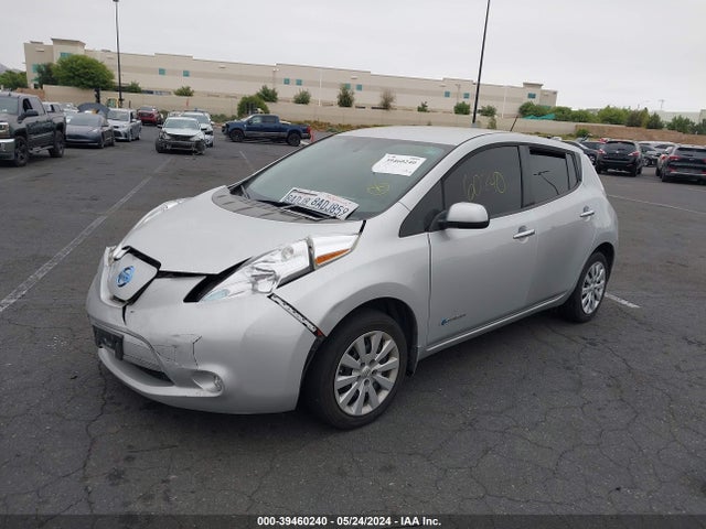 Nissan LEAF S 2017 1N4BZ0CP6HC310032 Image 2
