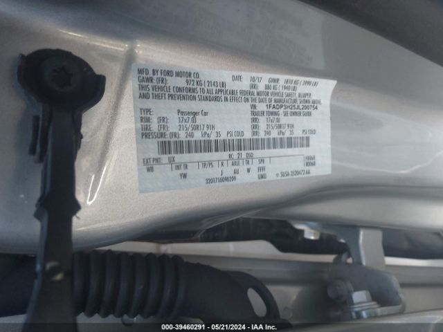 1FADP3H25JL200754 Ford FOCUS SEL