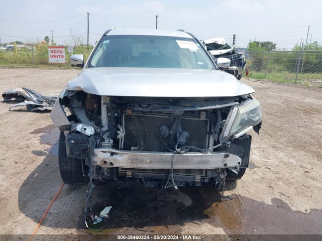 5N1DR2MN0HC670856 Nissan Pathfinder Sl