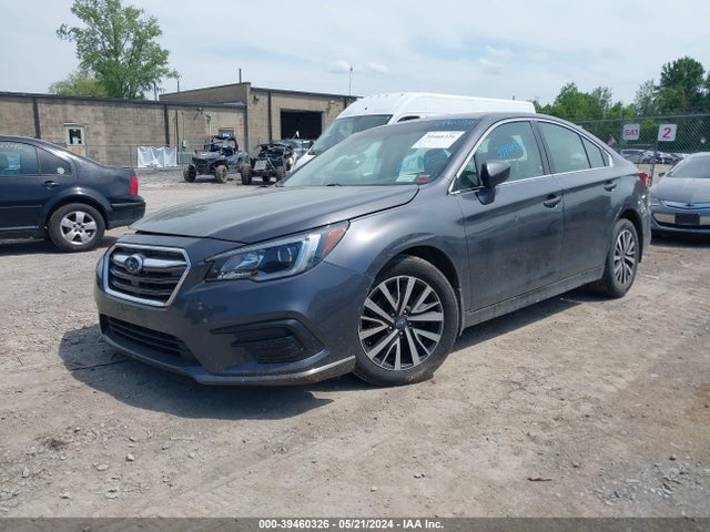Subaru Legacy 2.5i Premium 2018 4S3BNAC62J3012733 Image 2