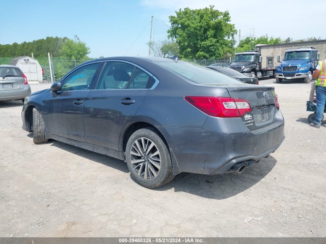 Subaru Legacy 2.5i Premium 2018 4S3BNAC62J3012733 Image 3