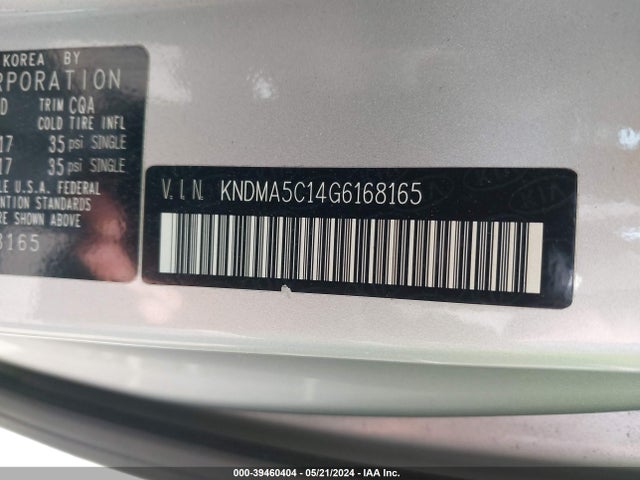KIA Sedona L 2016 KNDMA5C14G6168165 Image 9