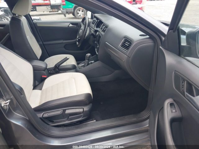 3VWD17AJ9GM398084 Volkswagen Jetta 1.8t Sport