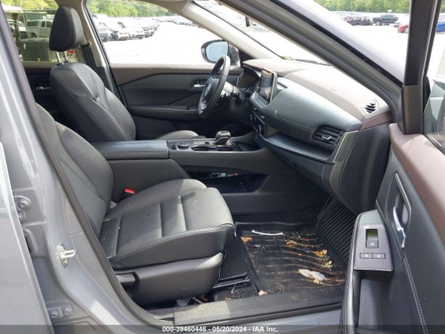 JN8BT3BB7PW205312 Nissan Rogue Sv Intelligent Awd