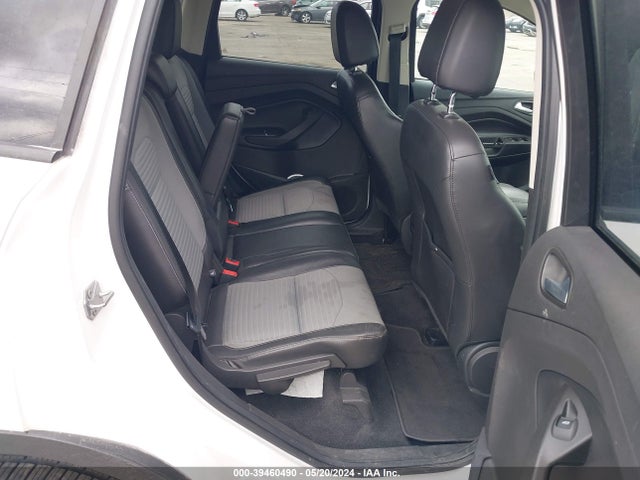 Ford ESCAPE SE 2017 1FMCU9GDXHUB83132 Image 8