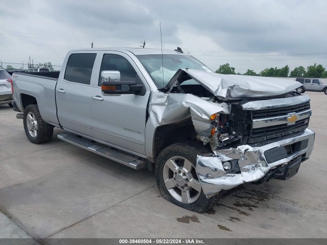 2016 1GC1KWE85GF265357 main image