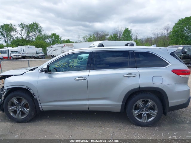 Toyota Highlander Limited Platinum 2017 5TDDZRFH0HS466187 Image 15