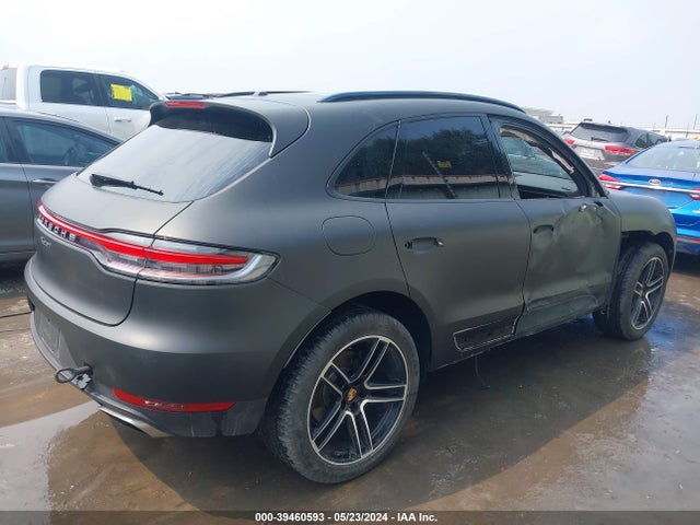 2021 PORSCHE MACAN WP1AA2A52MLB11417 Photo 3