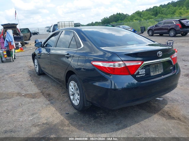 Toyota CAMRY LE 2015 4T4BF1FK1FR452628 Image 3