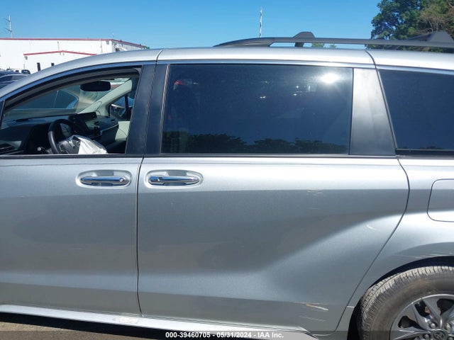 Toyota SIENNA XLE 2021 5TDYSKFC5MS019205 Image 14